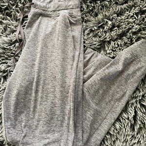 balance athletica joggers